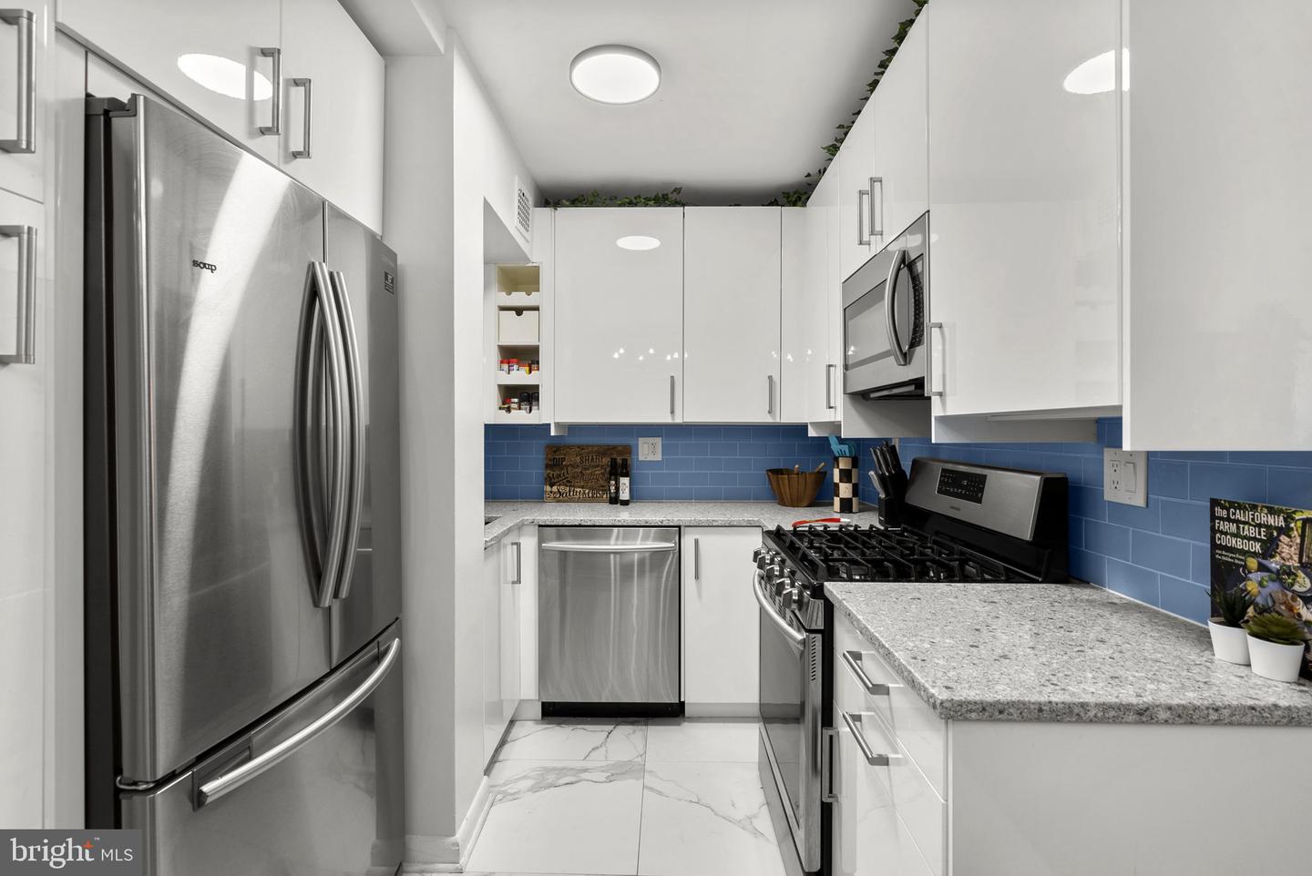 3900 Tunlaw Rd Nw #101 Property Photo 12