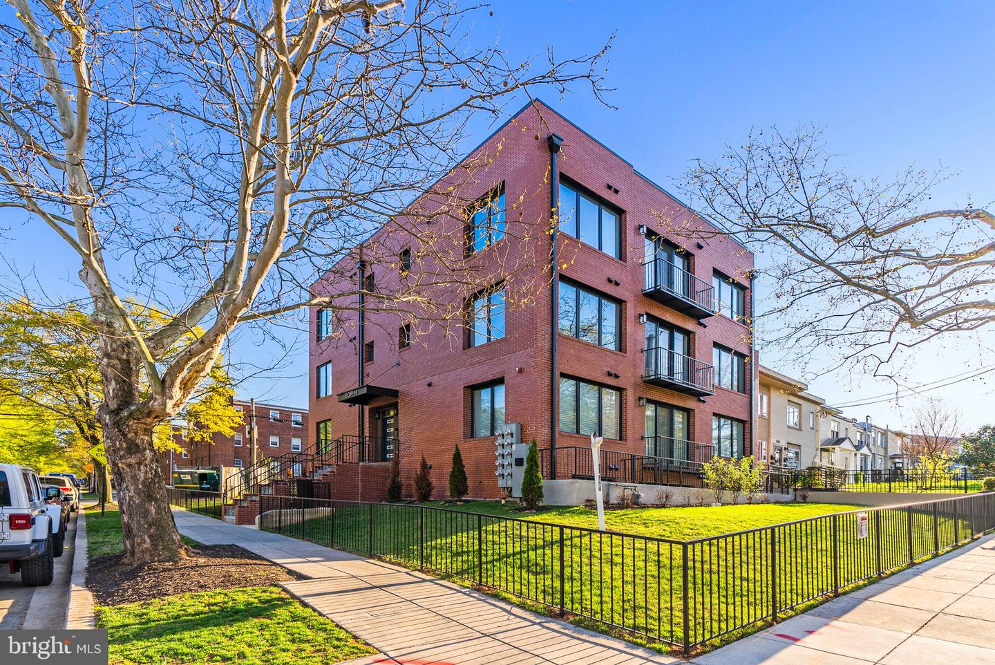 2019 M St Ne #ph9 Property Photo 1