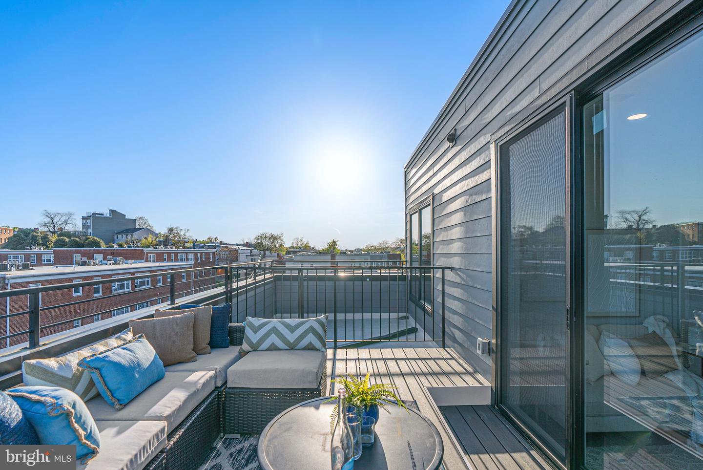 2019 M St Ne #ph9 Property Photo 9