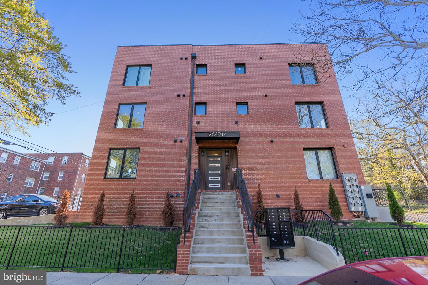 2019 M St Ne #ph9 Property Photo 32