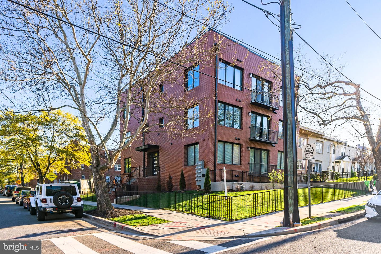 2019 M St Ne #ph9 Property Photo 33