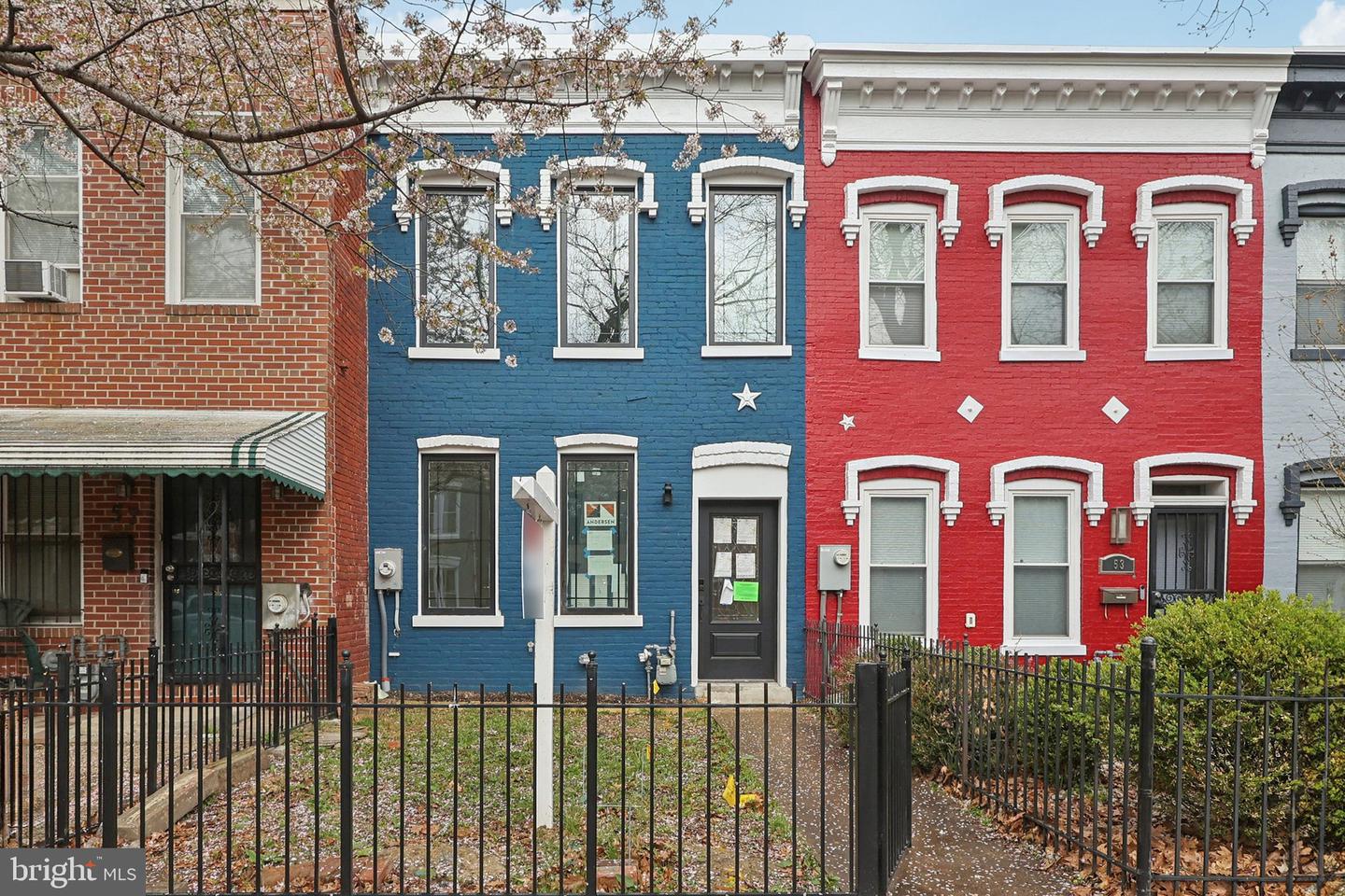 55 P ST NW Property Photo 1