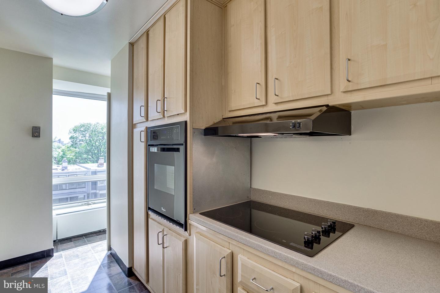 1425 4th St Sw #a305 Property Photo 16