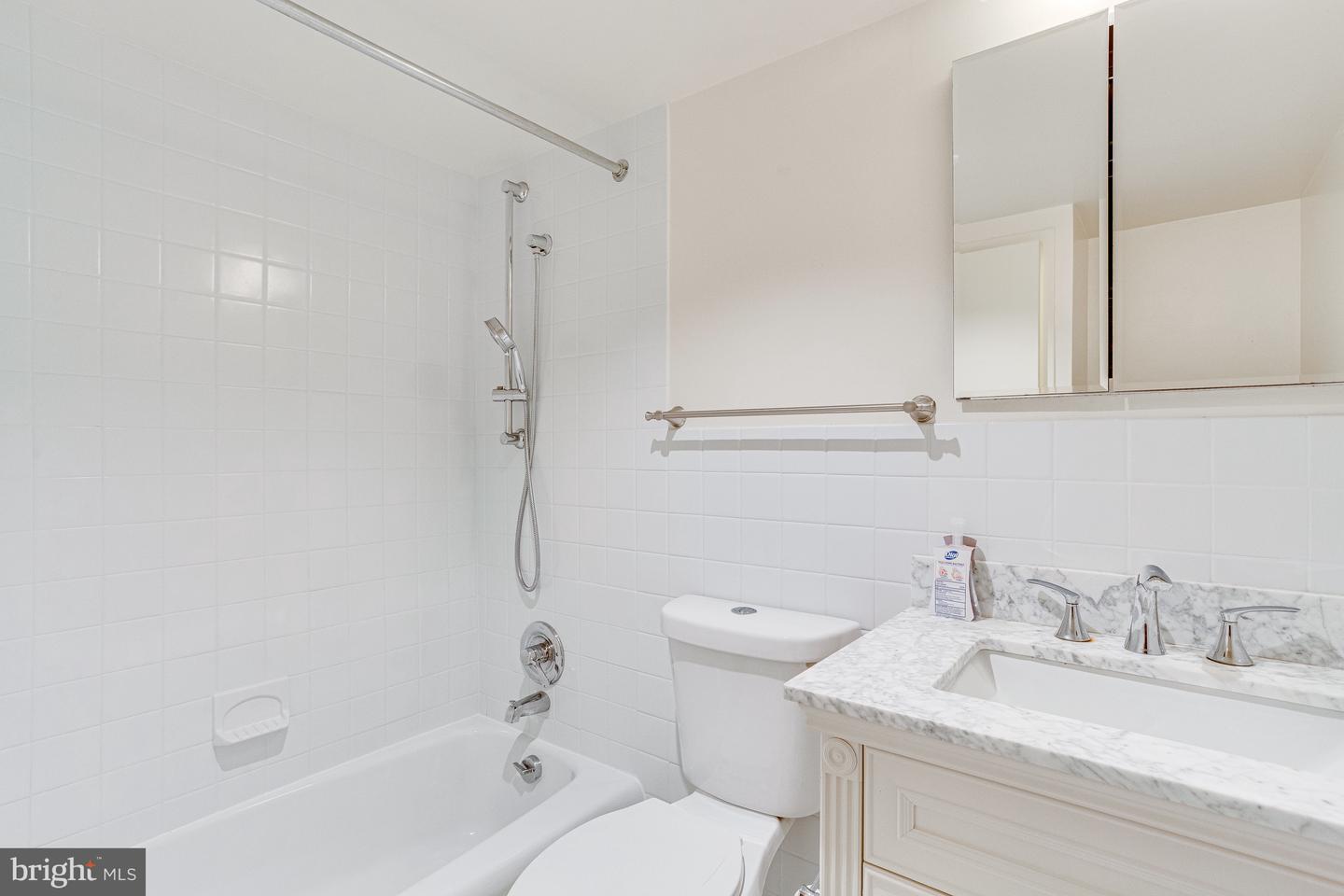 1425 4th St Sw #a305 Property Photo 28