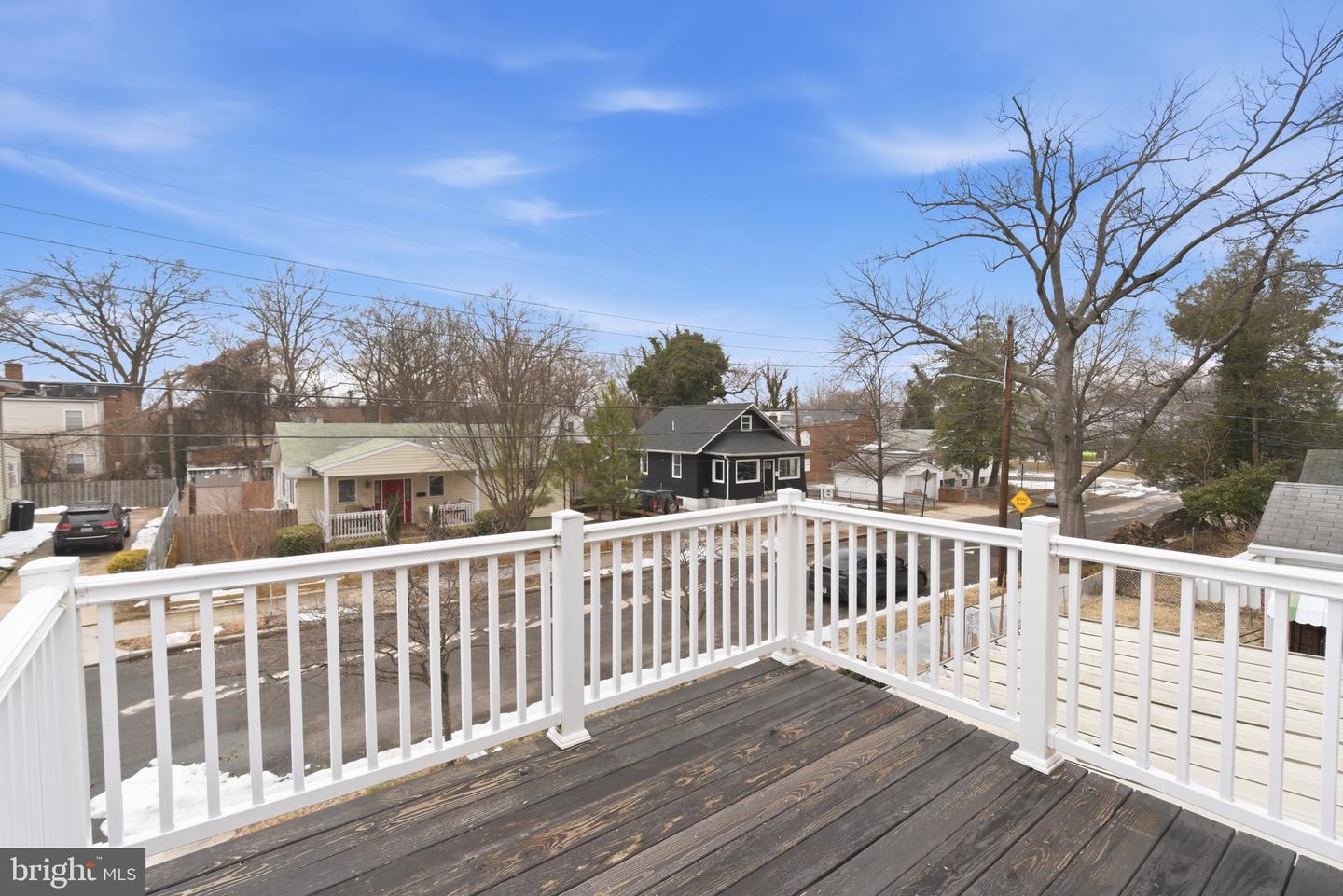 716 Croissant Pl Se Property Photo 21