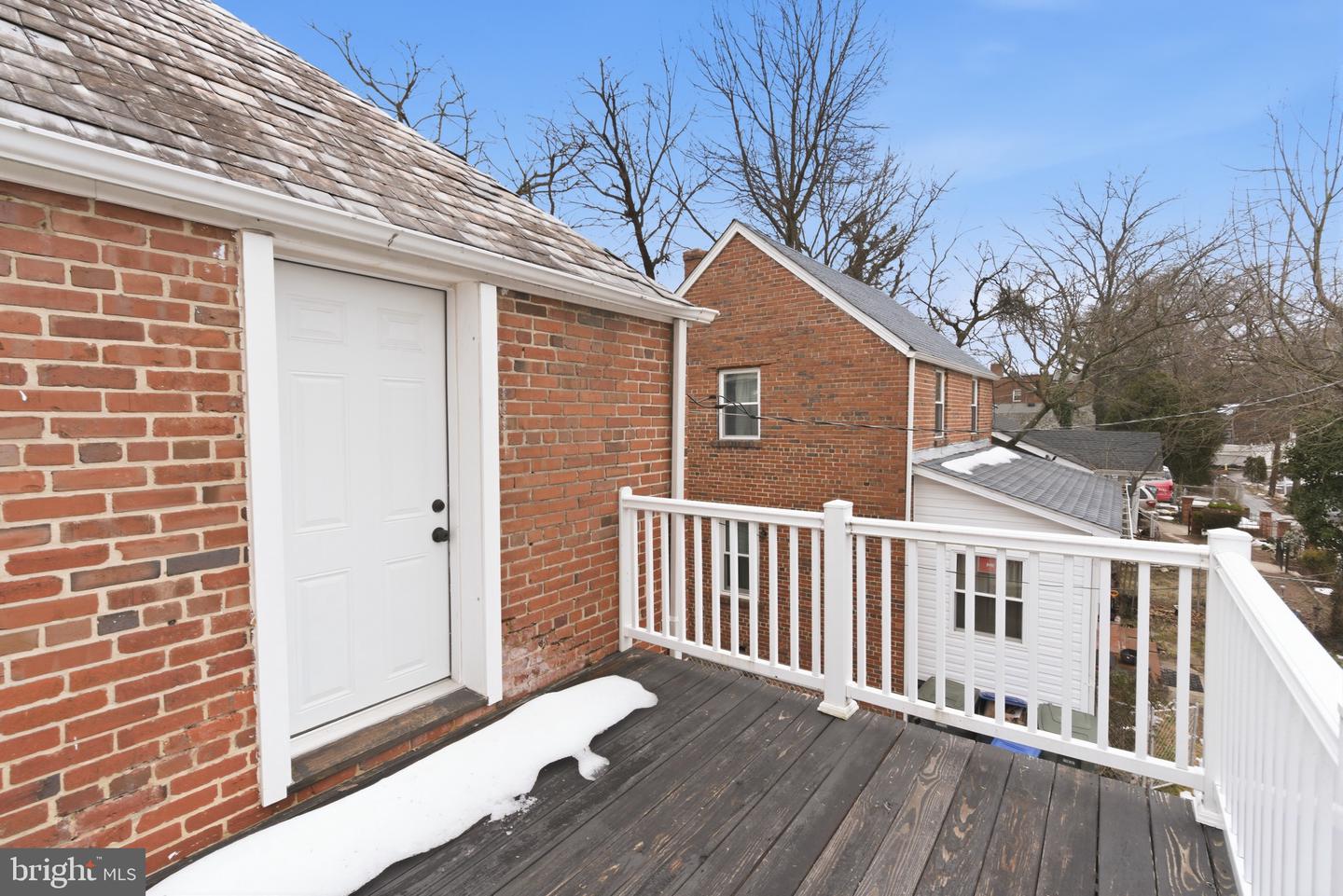 716 Croissant Pl Se Property Photo 22