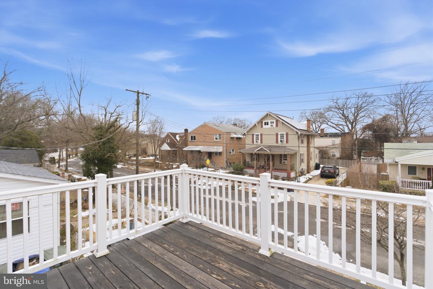 716 Croissant Pl Se Property Photo 23