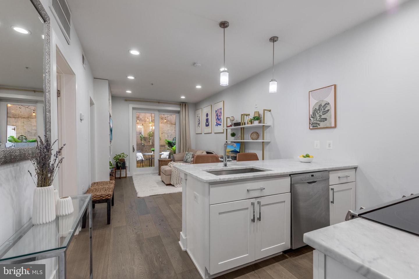 1412 Chapin St Nw #5 Property Photo 5