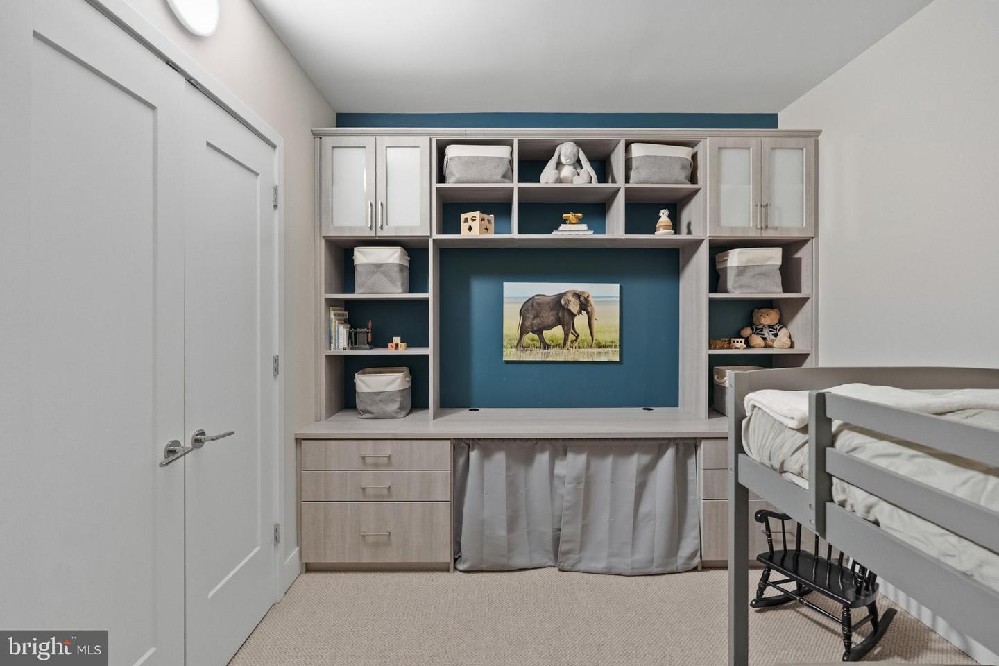 45 Sutton Sq Sw #403 Property Photo 28