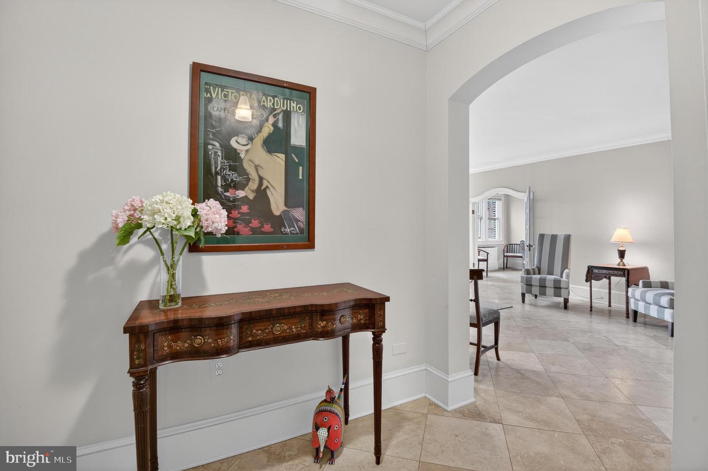 4000 Cathedral Ave Nw #216b Property Photo 6