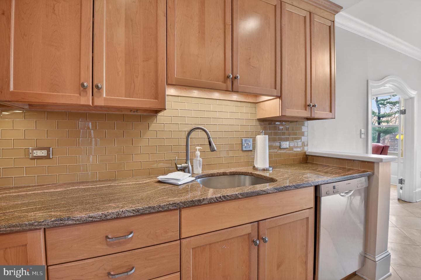 4000 Cathedral Ave Nw #216b Property Photo 18