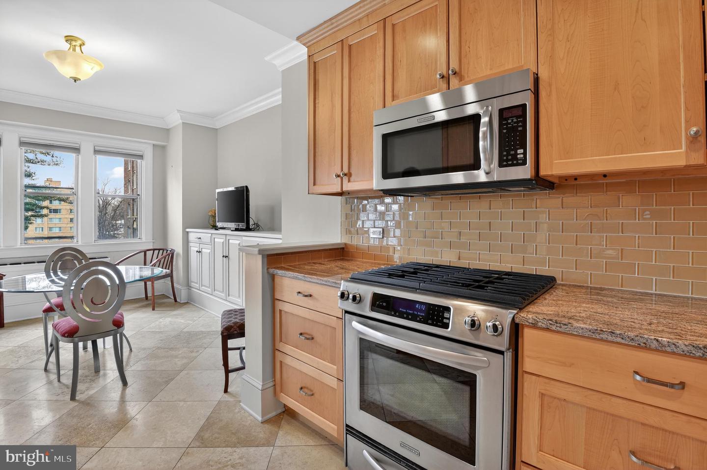 4000 Cathedral Ave Nw #216b Property Photo 19