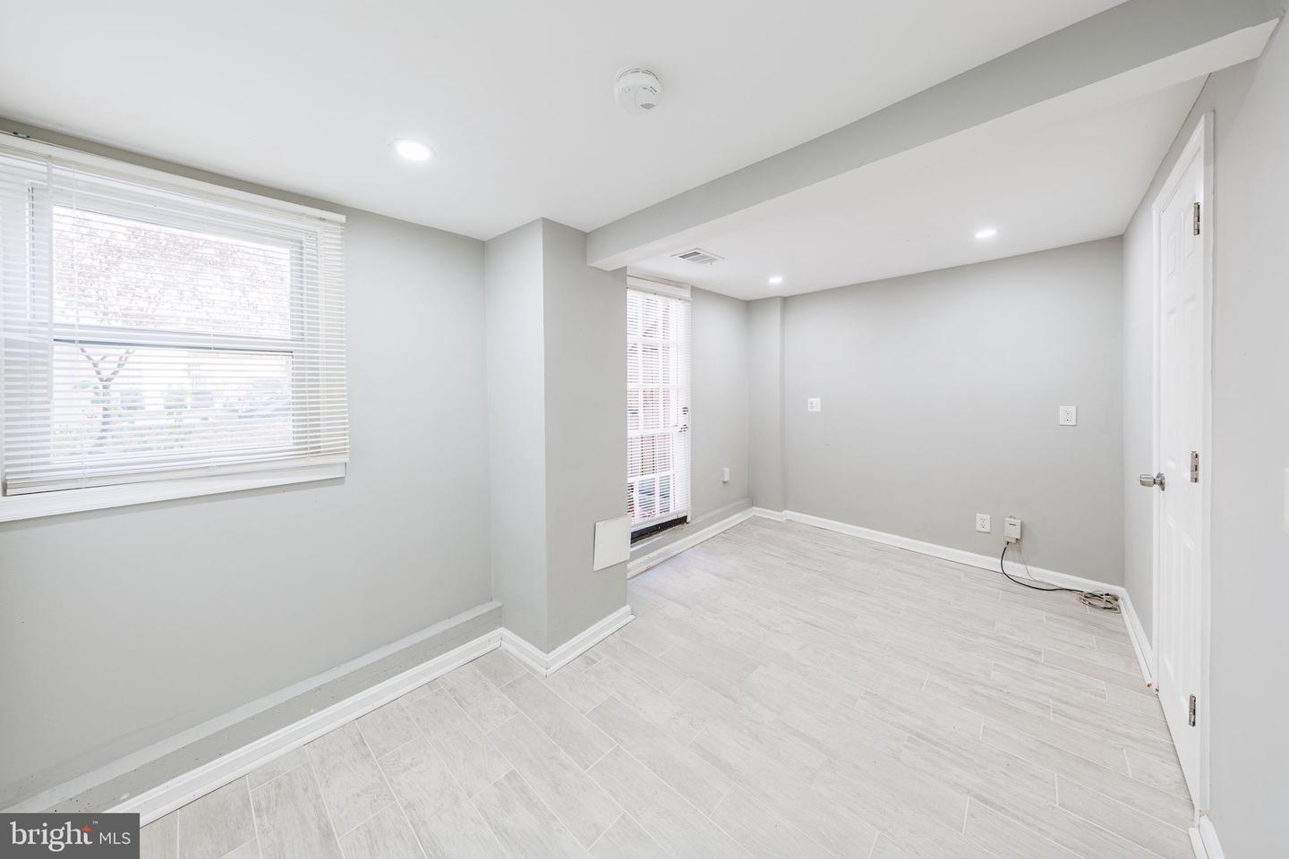 1235 Shepherd St Nw #2 Property Photo 13