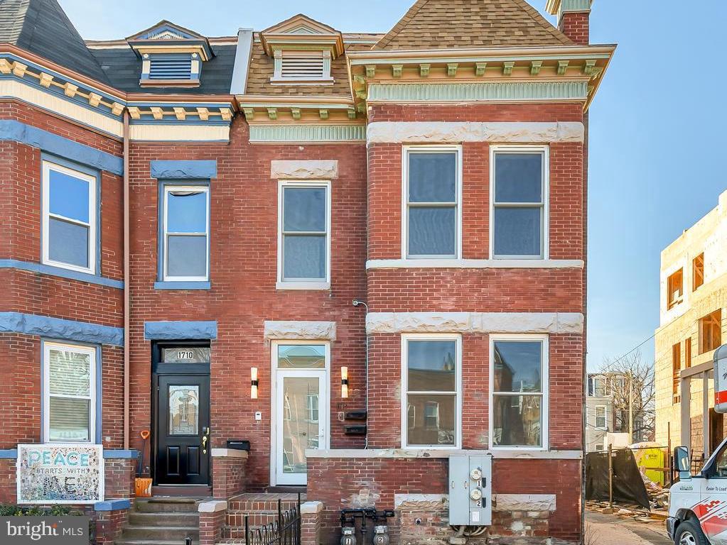 1712 3RD ST NW Property Photo 1