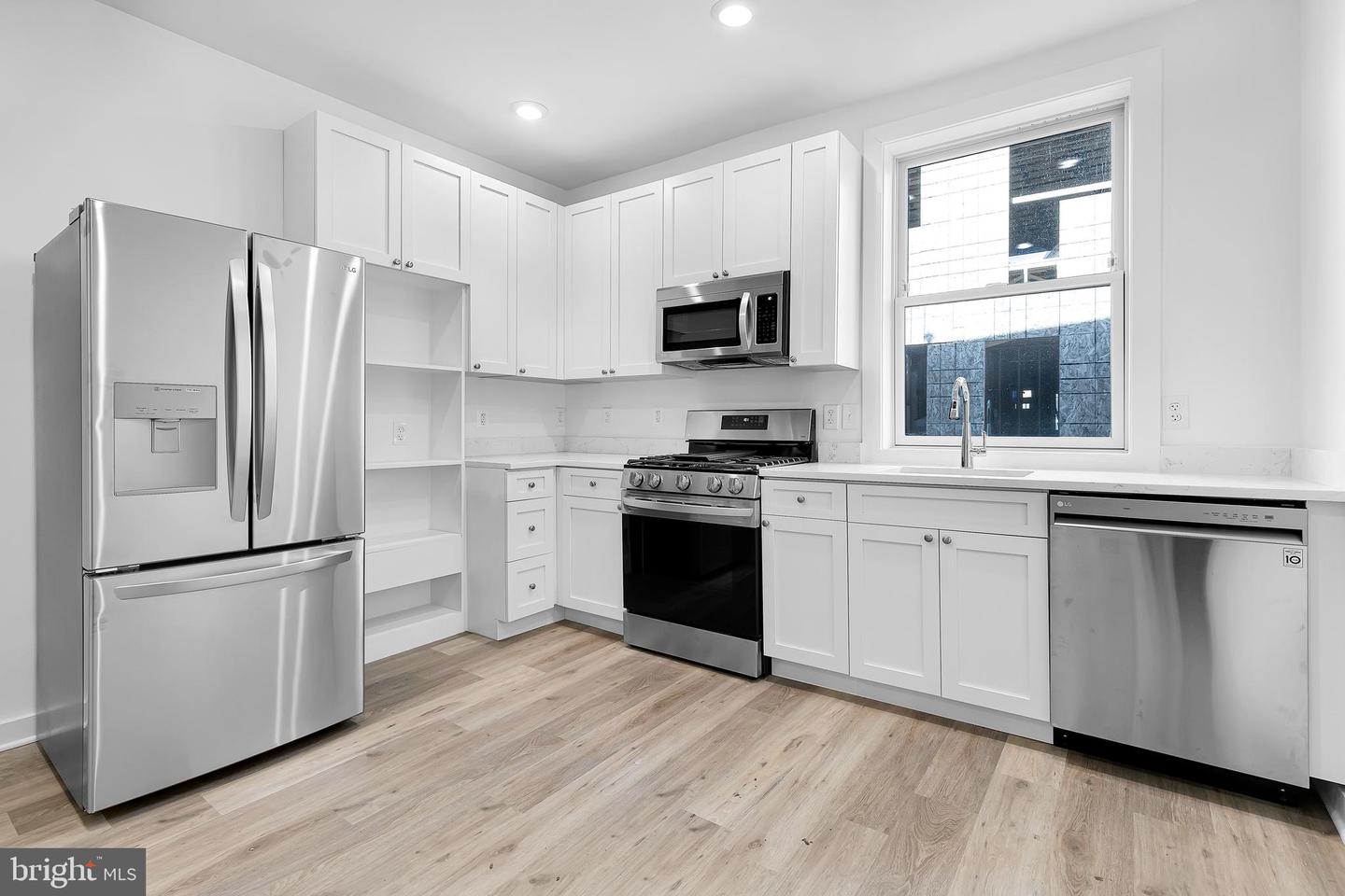 1712 3rd St Nw Property Photo 3