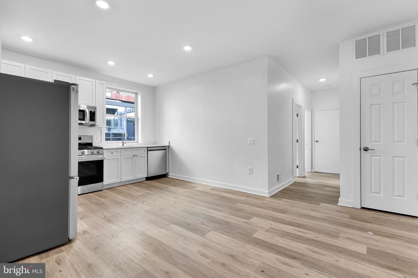 1712 3rd St Nw Property Photo 4