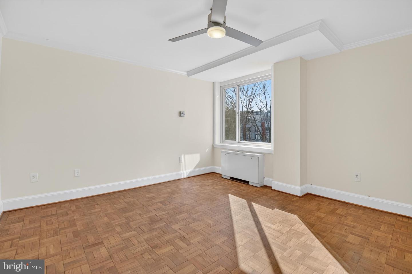 4000 Tunlaw Rd Nw #415 Property Photo 13