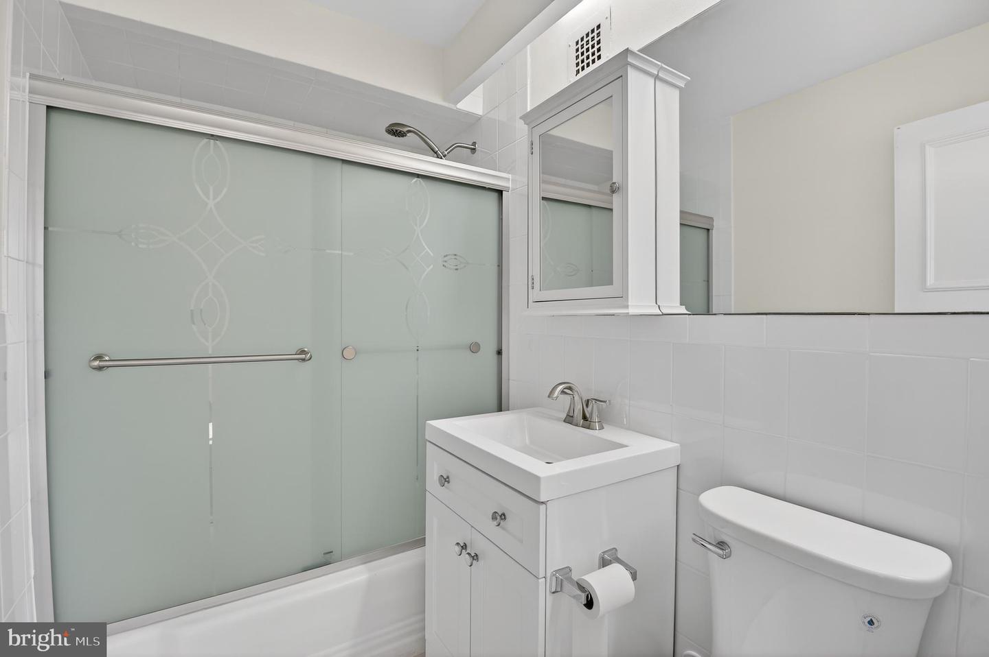 4000 Tunlaw Rd Nw #415 Property Photo 14
