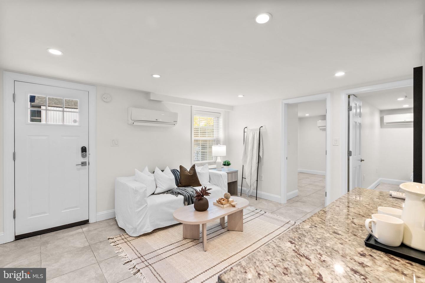 1201 Queen St Ne Property Photo 32