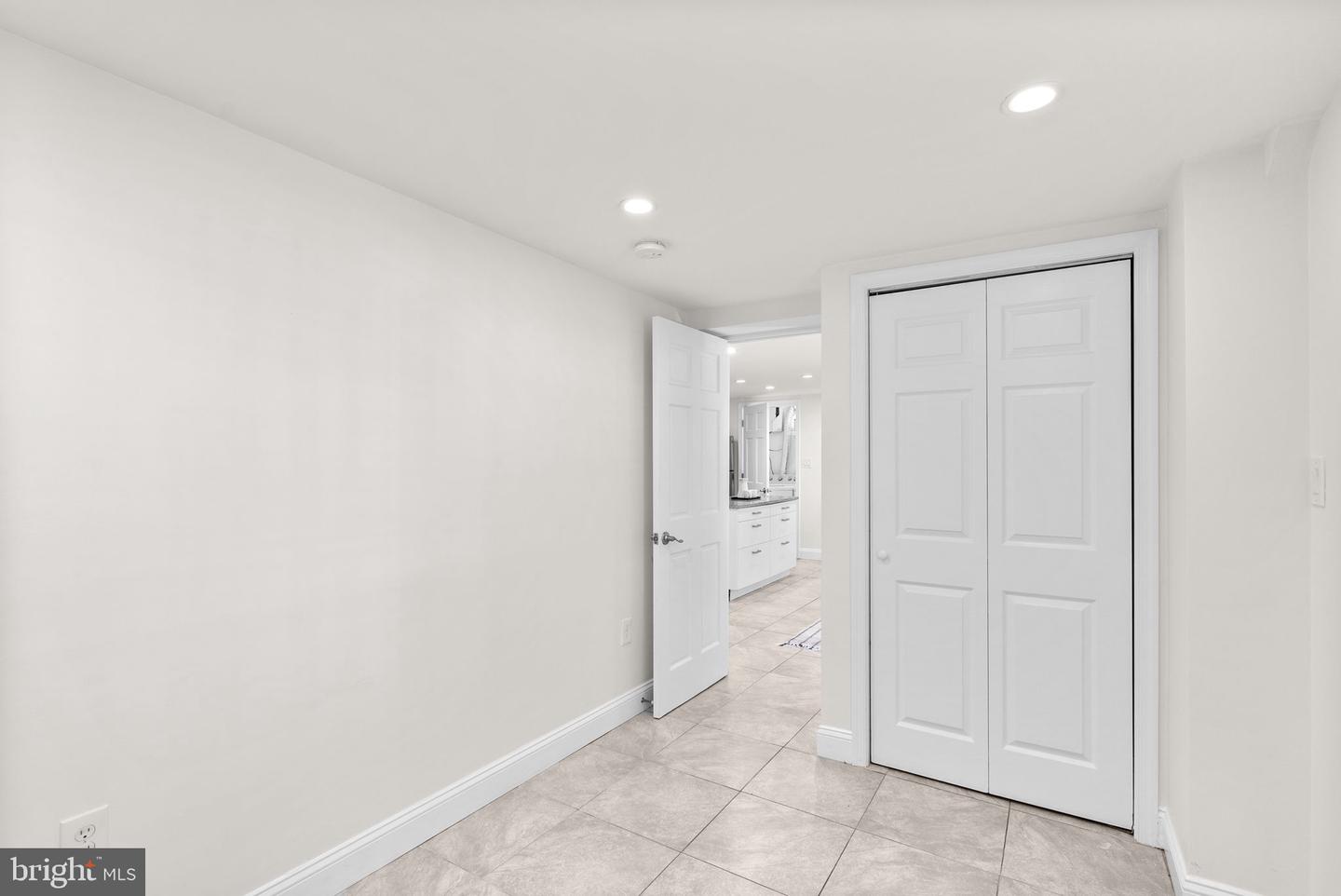 1201 Queen St Ne Property Photo 41