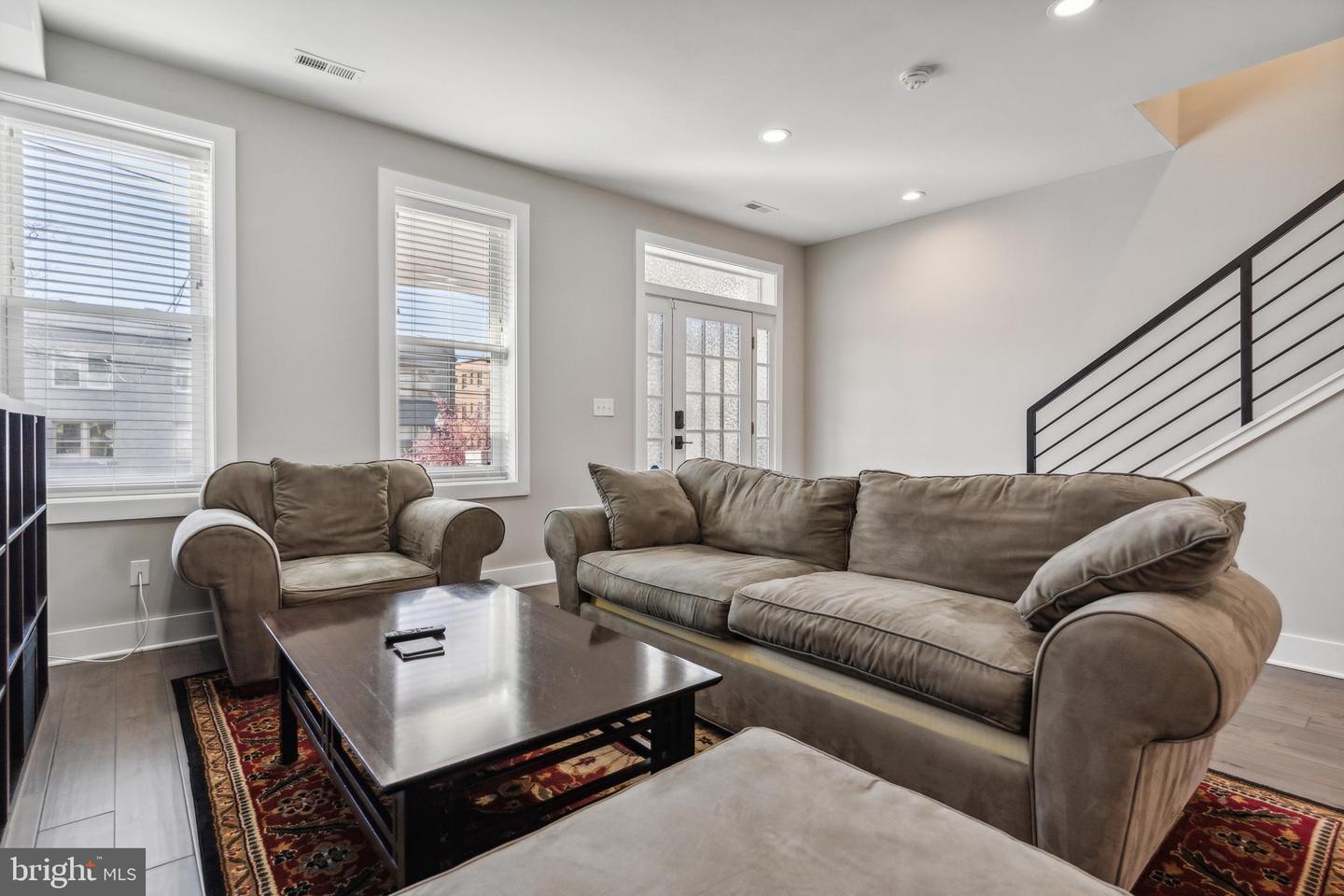 805 Jefferson St Nw Property Photo 8