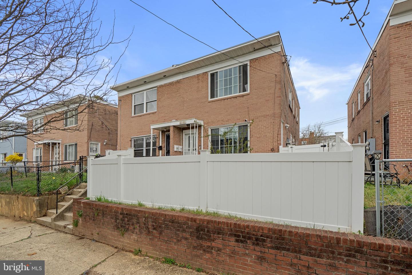1232 Savannah Pl Se Property Photo 2