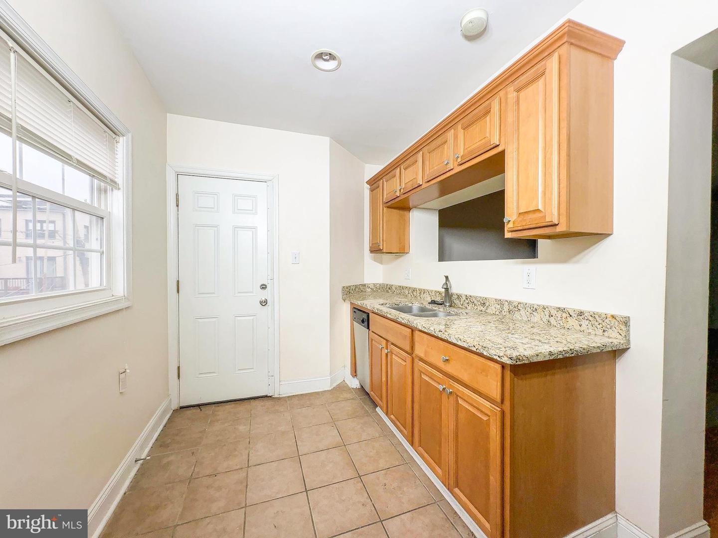 1835 D St Ne Property Photo 29