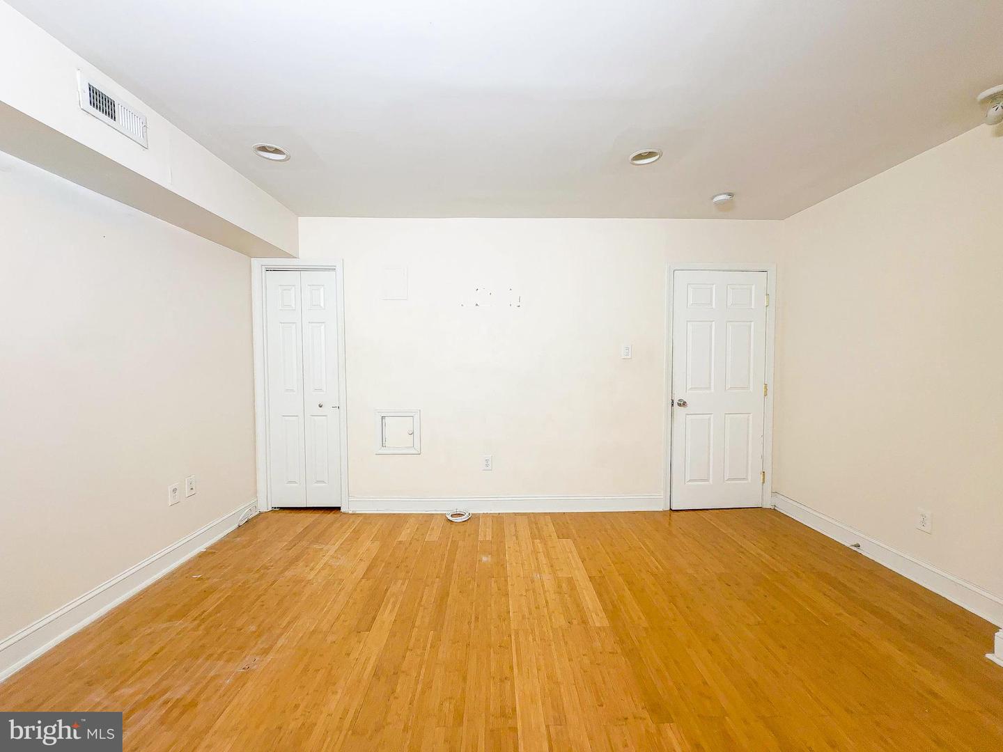 1835 D St Ne Property Photo 33