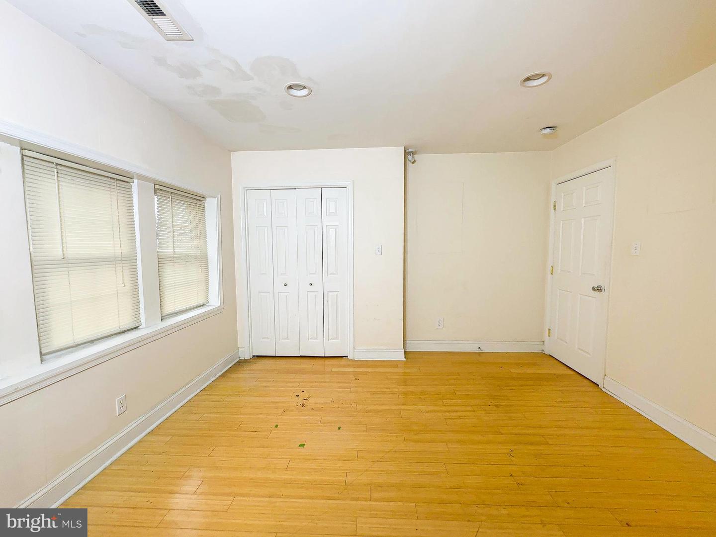 1835 D St Ne Property Photo 41