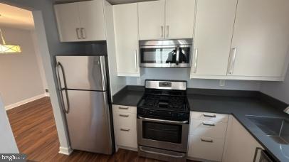 864 Bellevue St Se #1 Property Photo 3