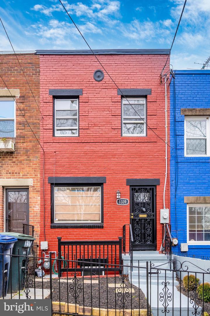 1339 Talbert Ter Se Property Photo 1