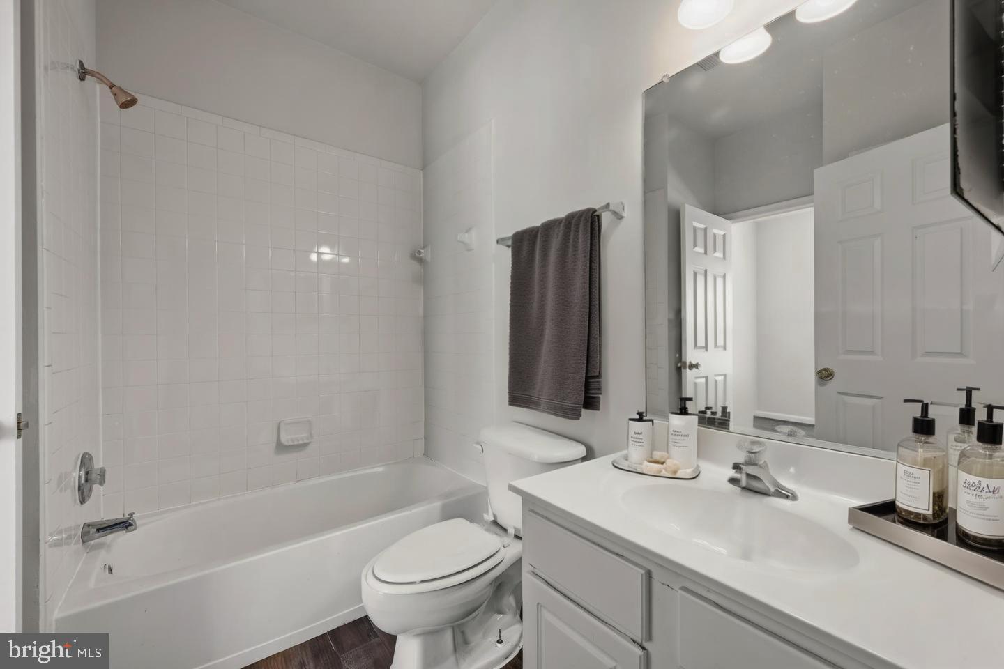 146 Sw Danbury St Sw Property Photo 8