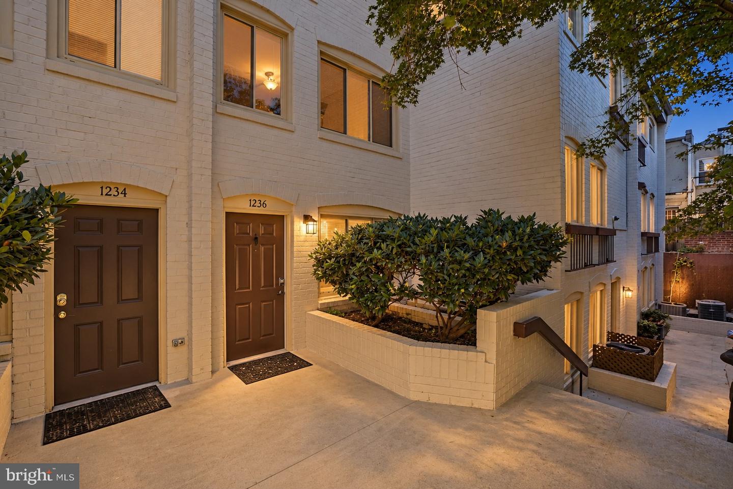 1236 ETON CT NW #T19 Property Photo 1