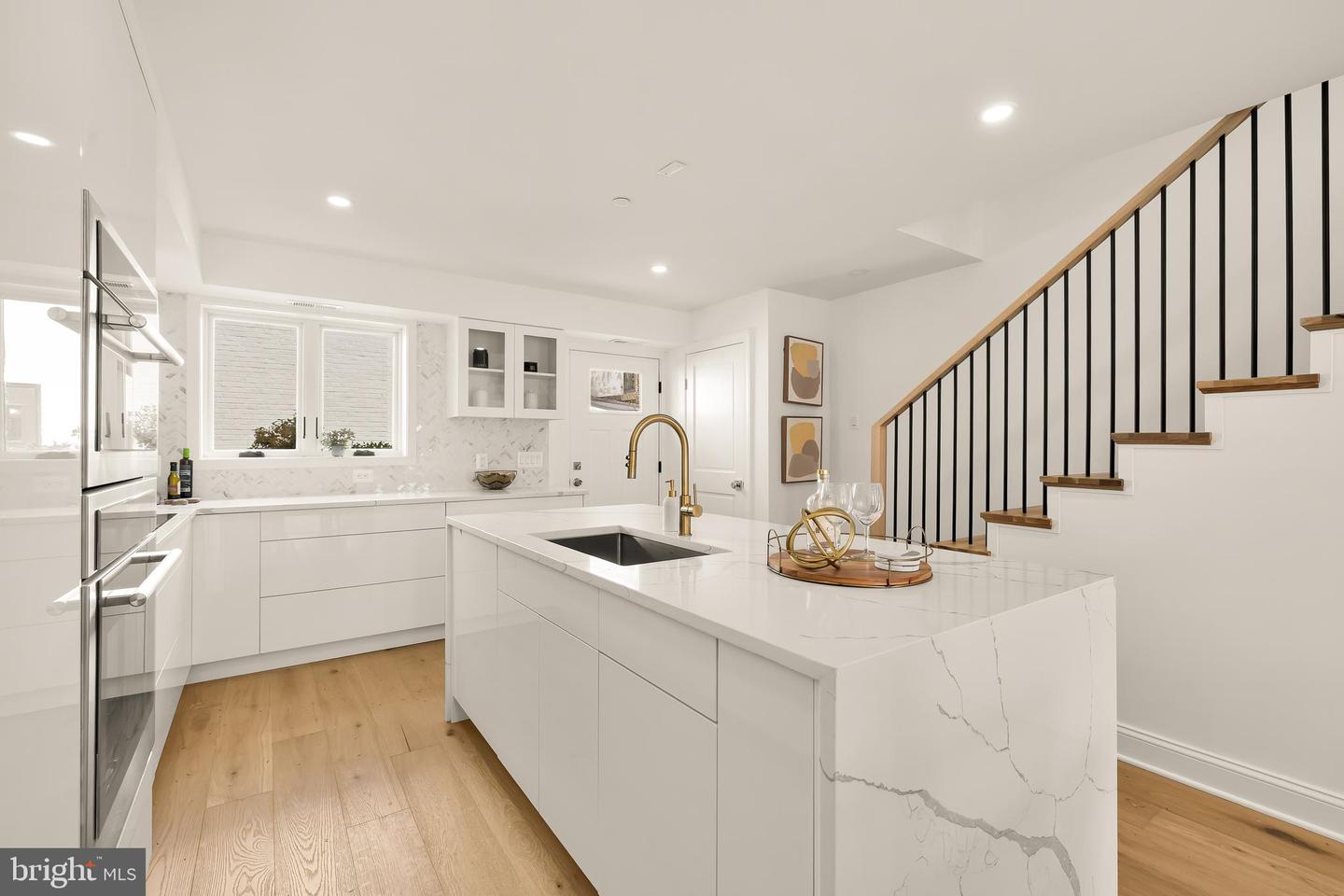 1204 Eton Ct Nw #t2 Property Photo 8