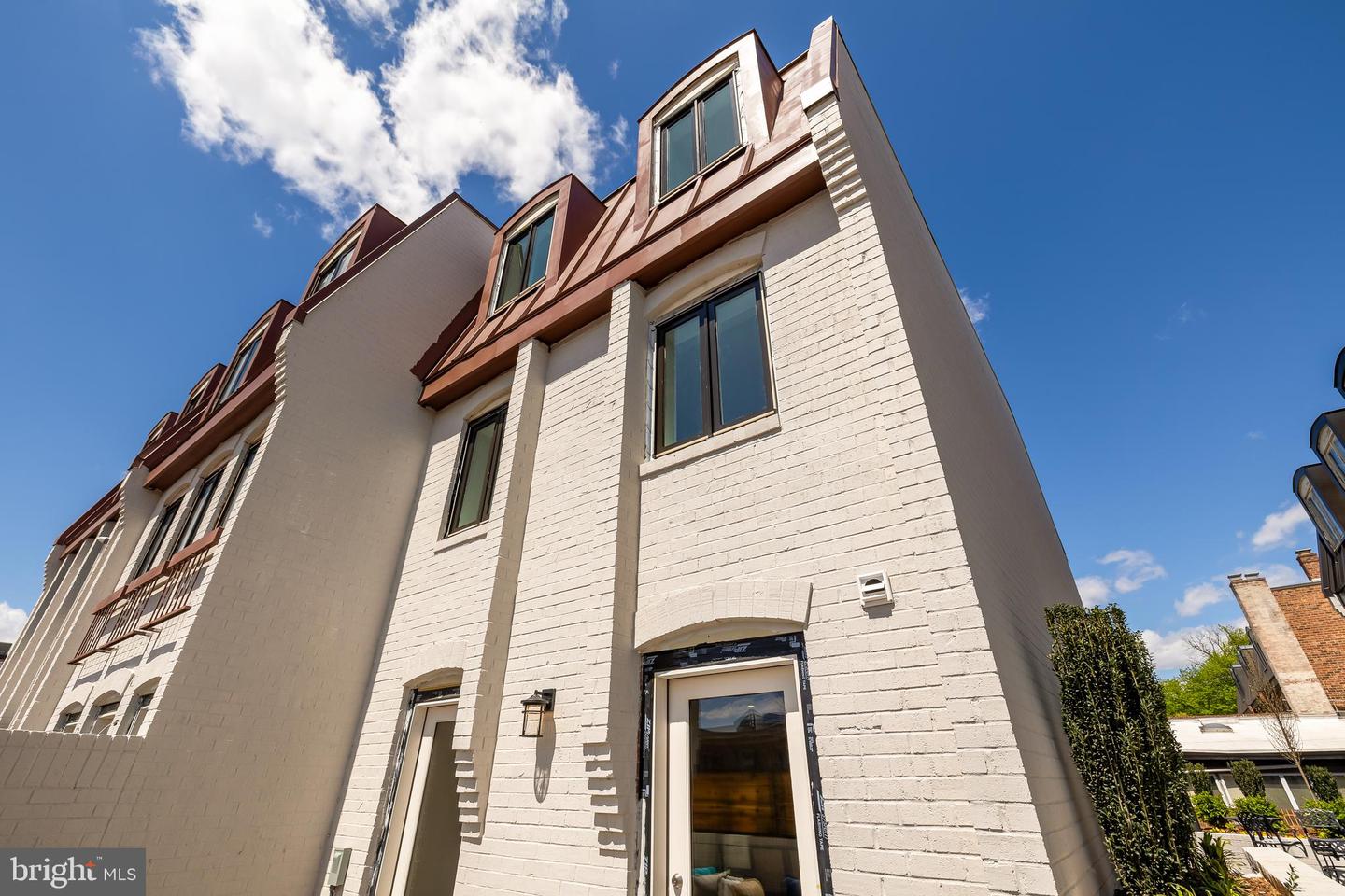 1204 Eton Ct Nw #t2 Property Photo 20
