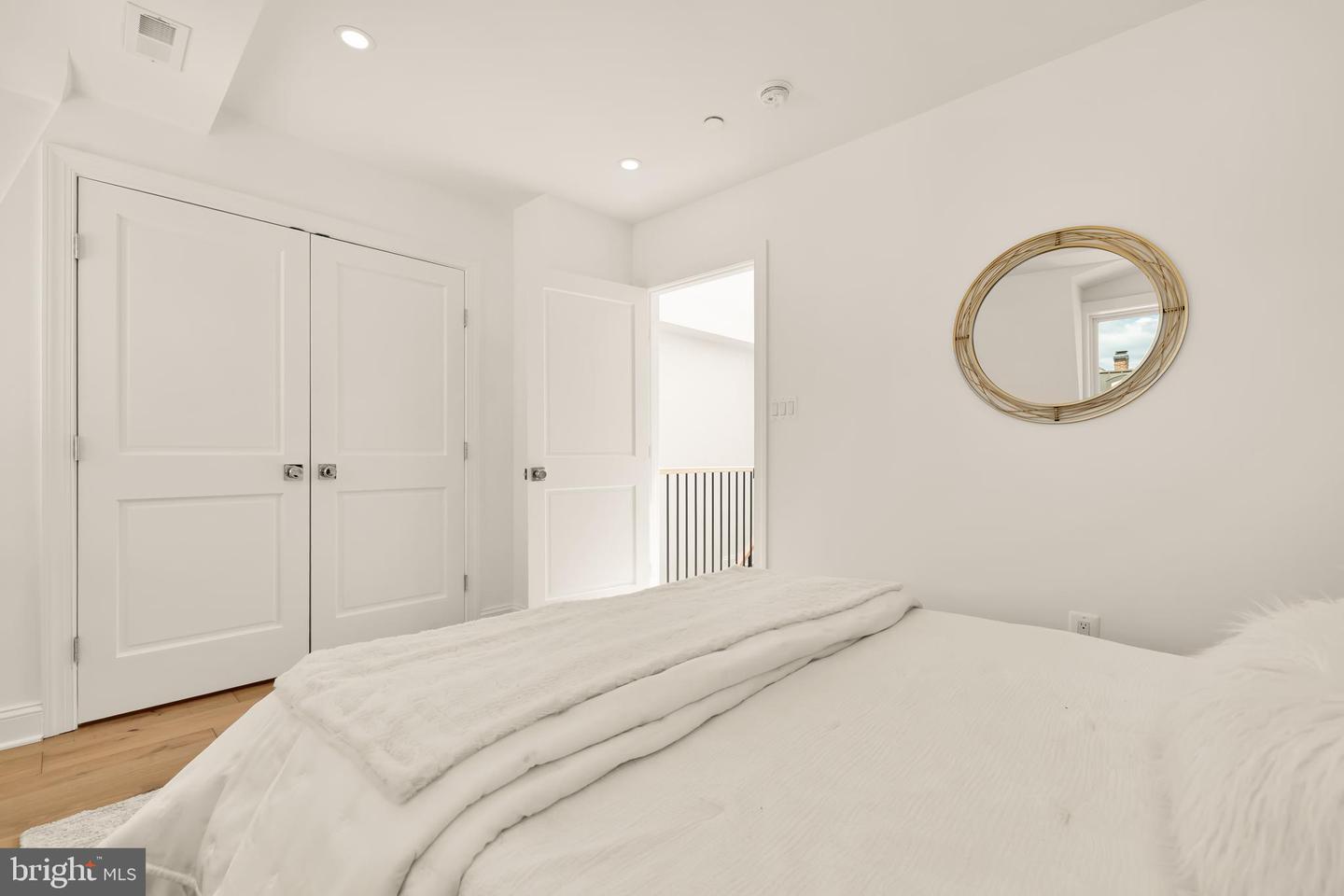 1204 Eton Ct Nw #t2 Property Photo 34