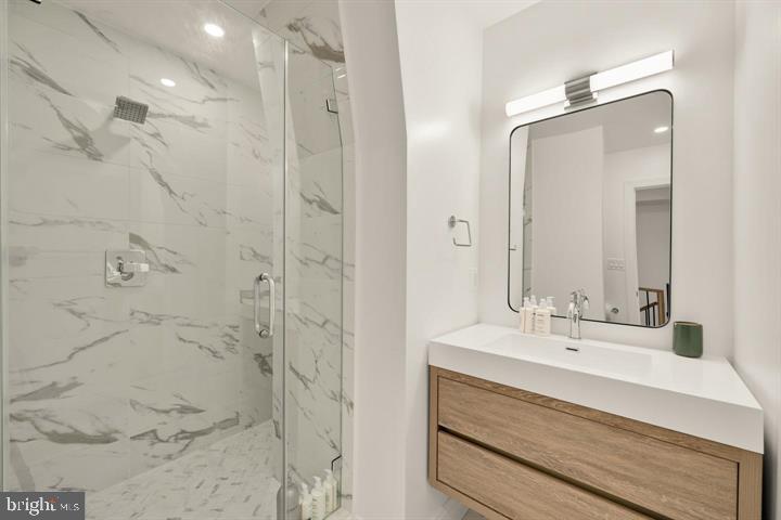 1202 Potomac St Nw #t6 Property Photo 18