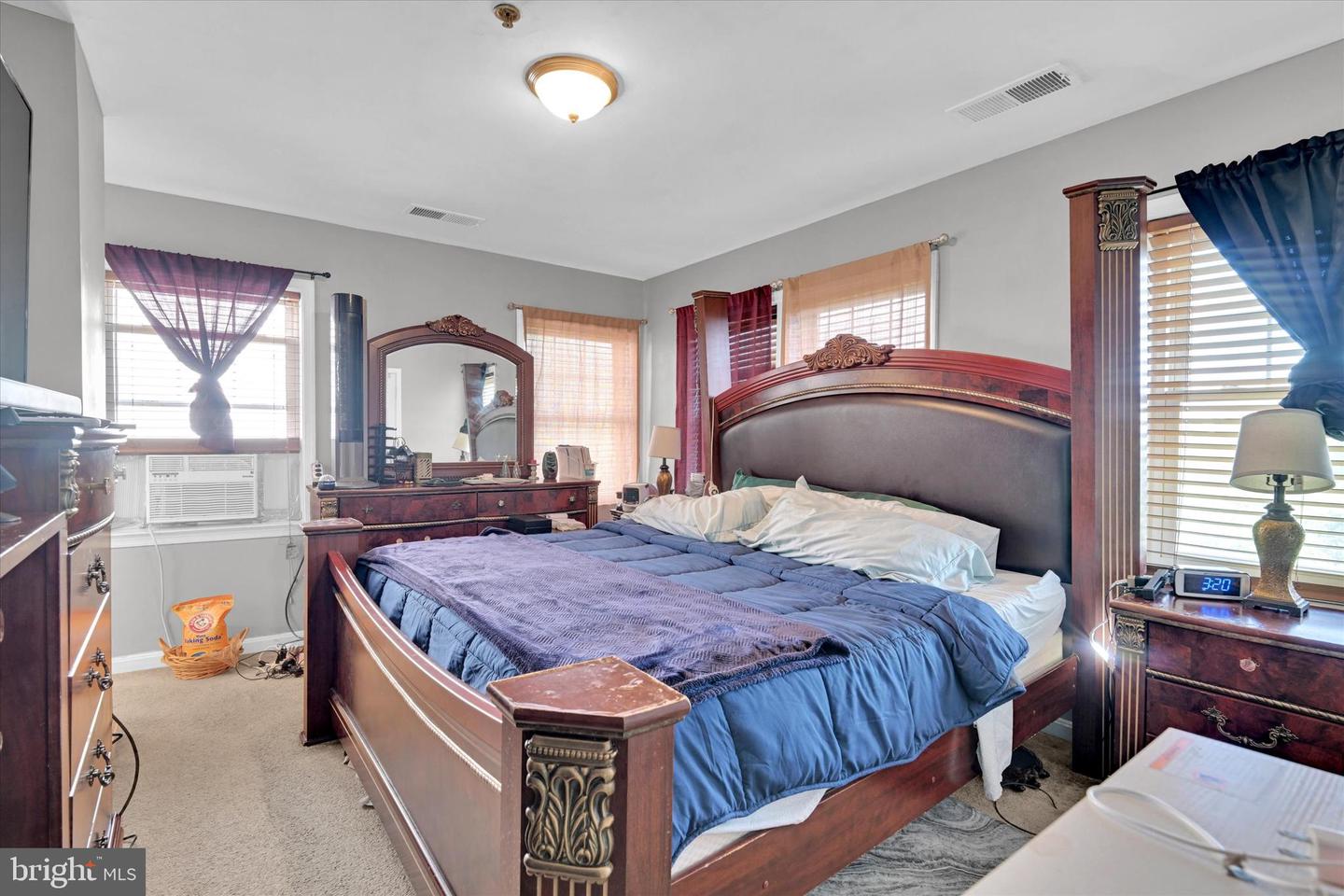 2380 Elvans Rd Se Property Photo 24