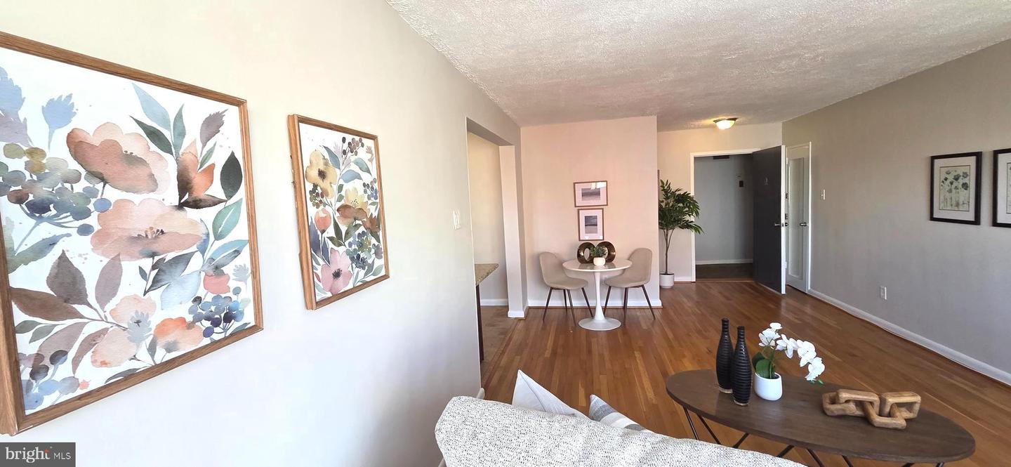 305 C St Ne #202 Property Photo 4