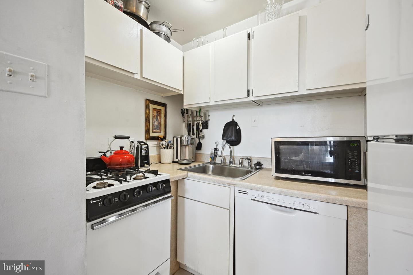 950 25th St Nw #721n Property Photo 14