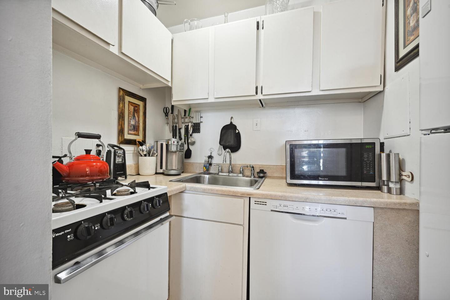950 25th St Nw #721n Property Photo 16