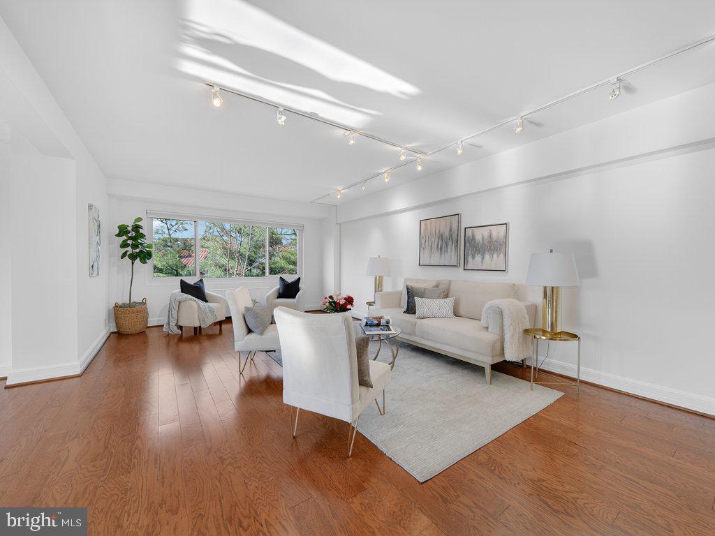 4201 Cathedral Ave Nw #905w Property Photo 12