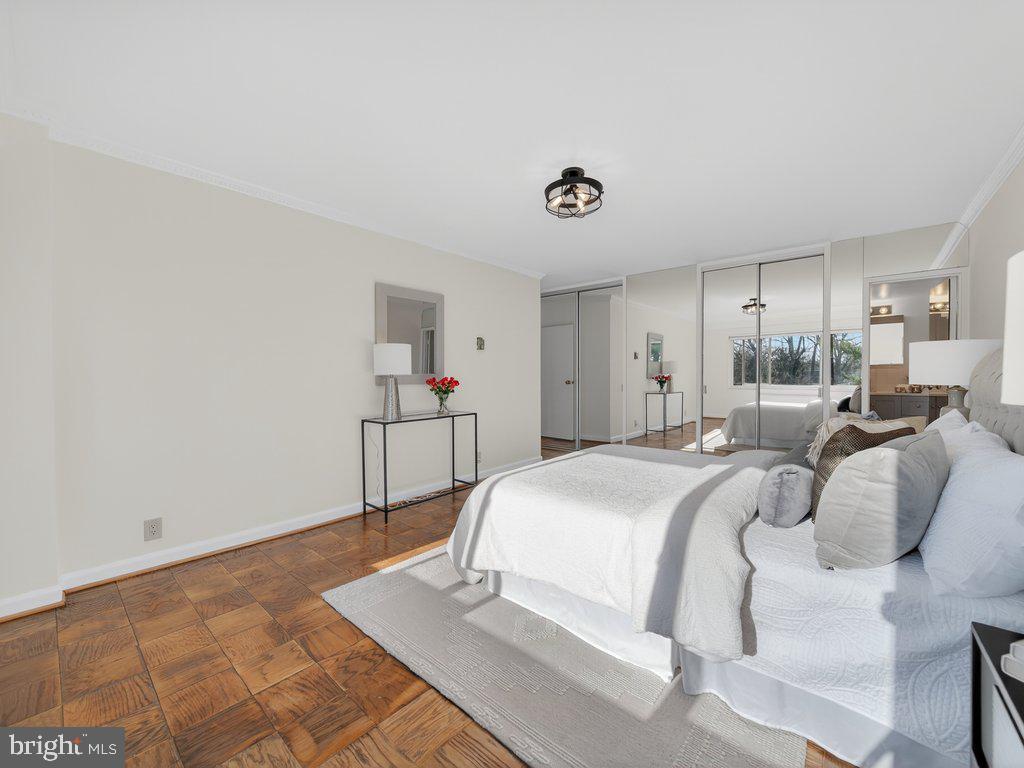 4201 Cathedral Ave Nw #905w Property Photo 22