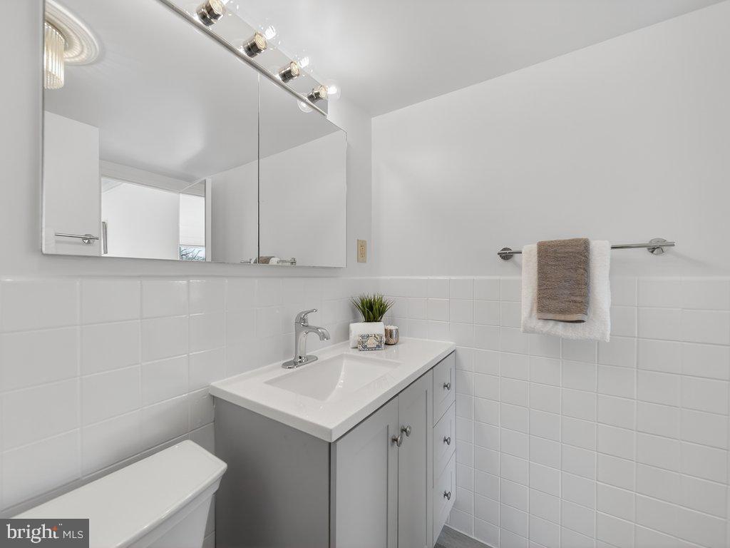 4201 Cathedral Ave Nw #905w Property Photo 24