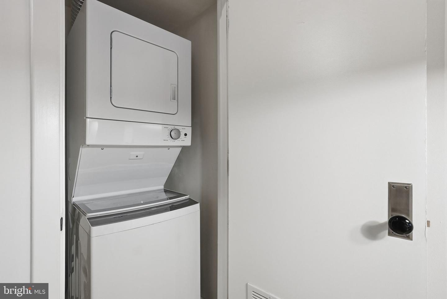 1401 Church St Nw #120 Property Photo 19