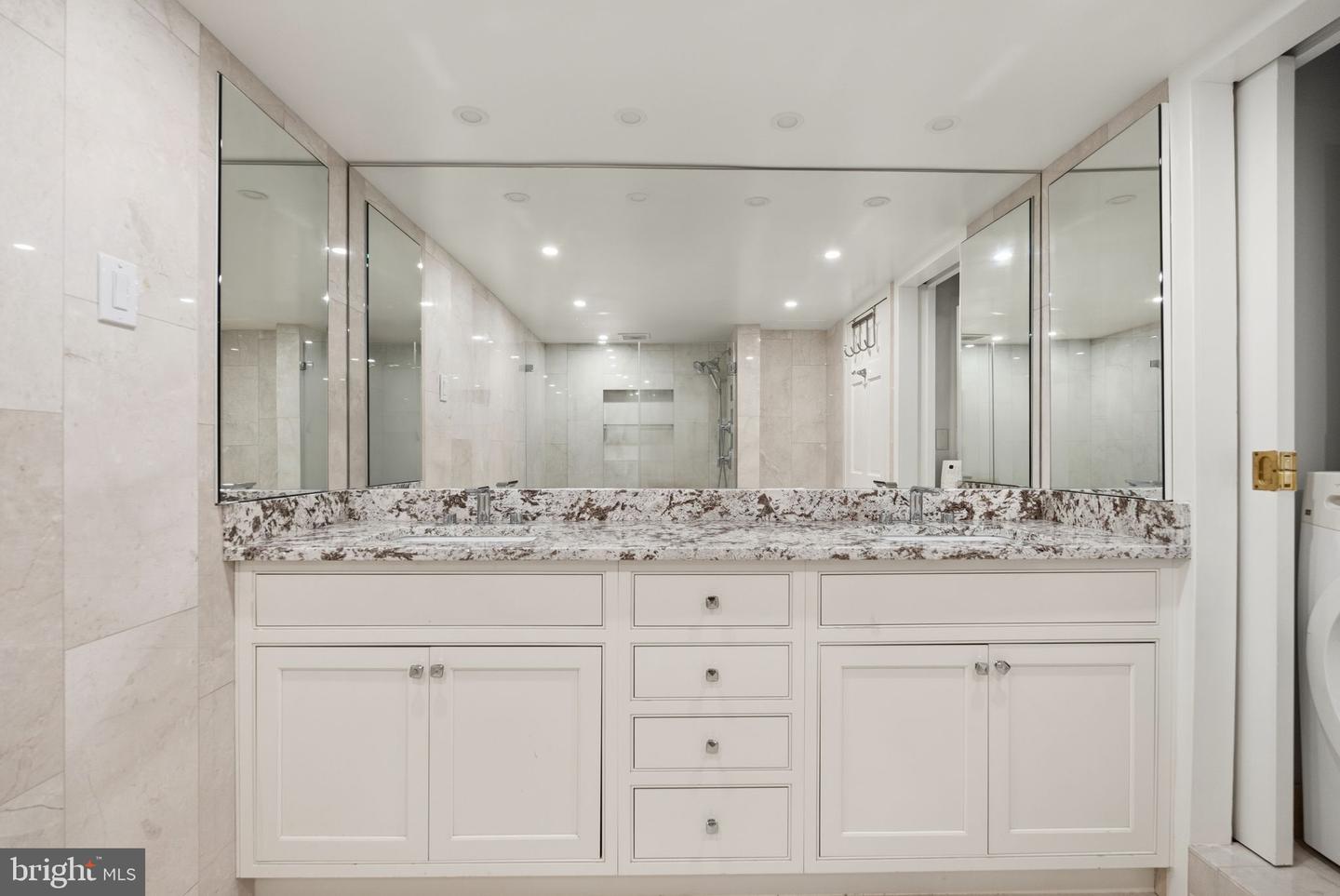 2510 Virginia Ave Nw #1102-n Property Photo 18
