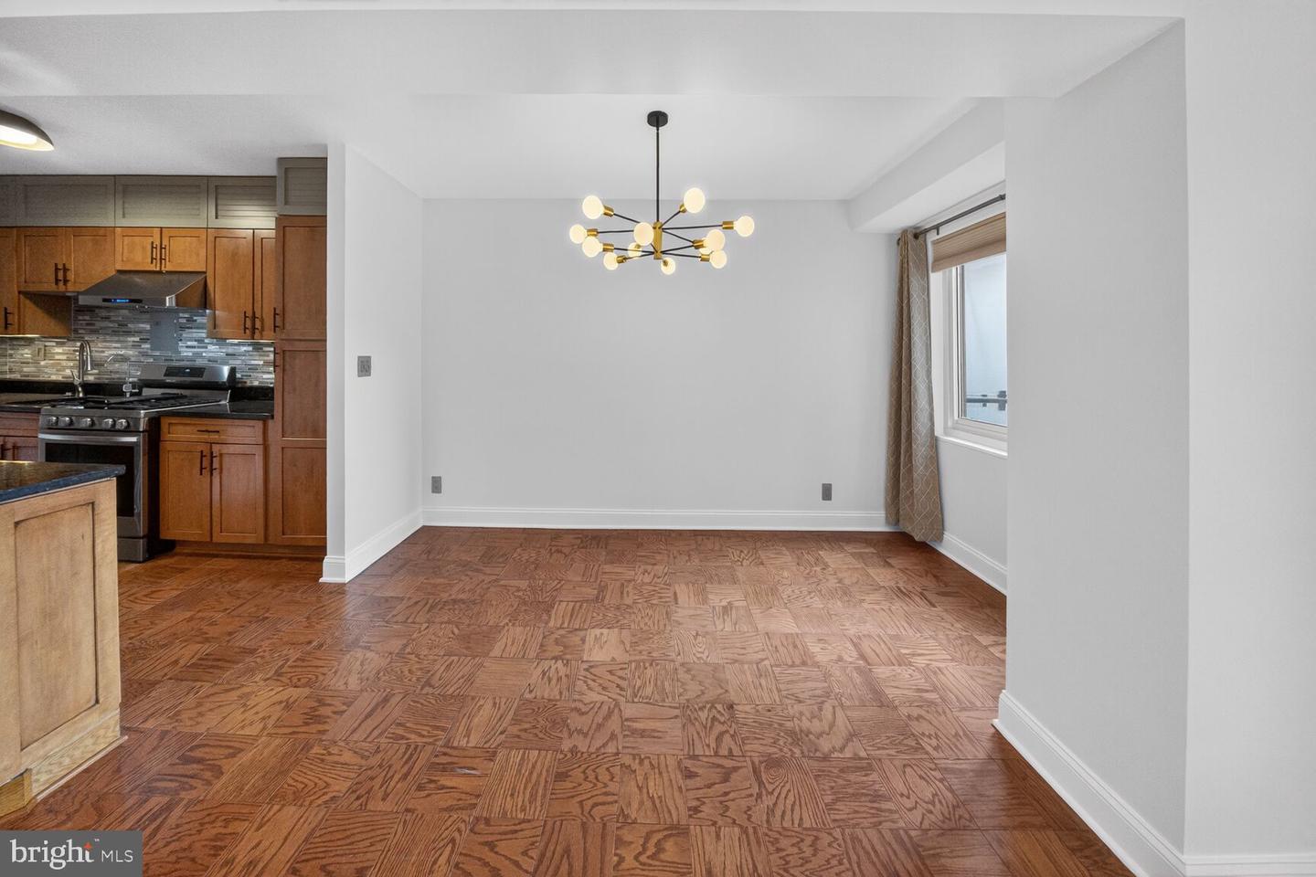 4201 Cathedral Ave Nw #222w Property Photo 8
