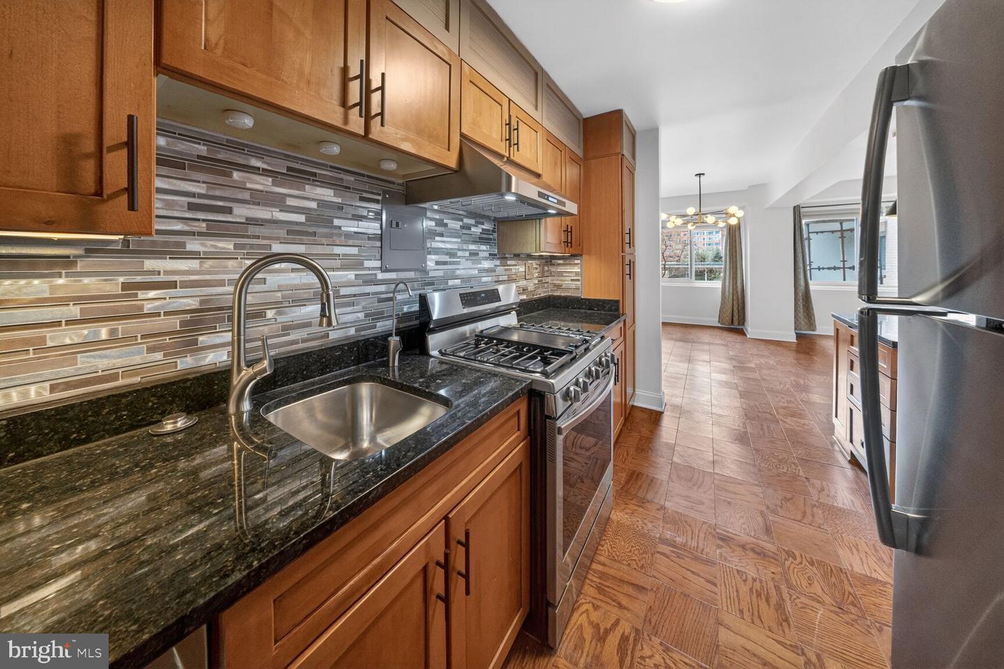 4201 Cathedral Ave Nw #222w Property Photo 11