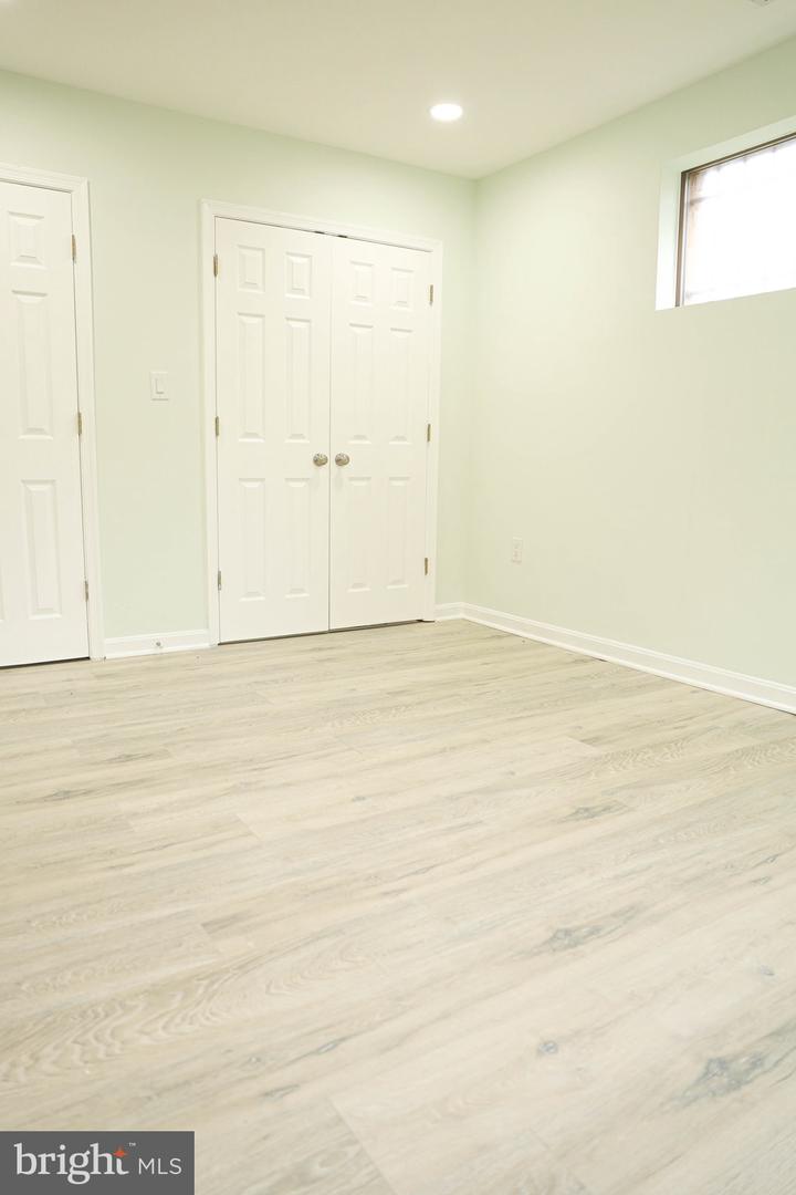 4124 Ames St Ne #13 Property Photo 2