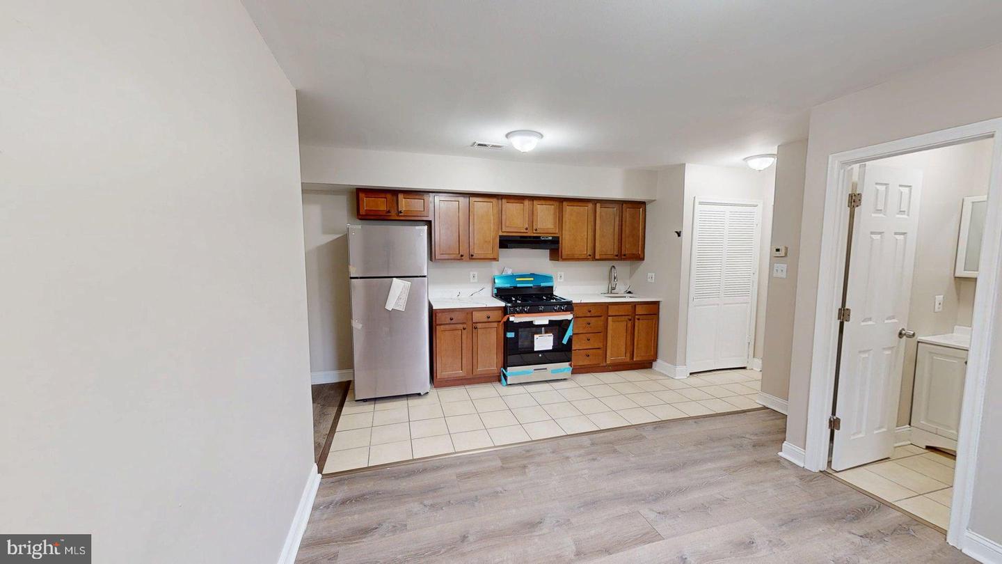 1211 18th Pl Ne Property Photo 9